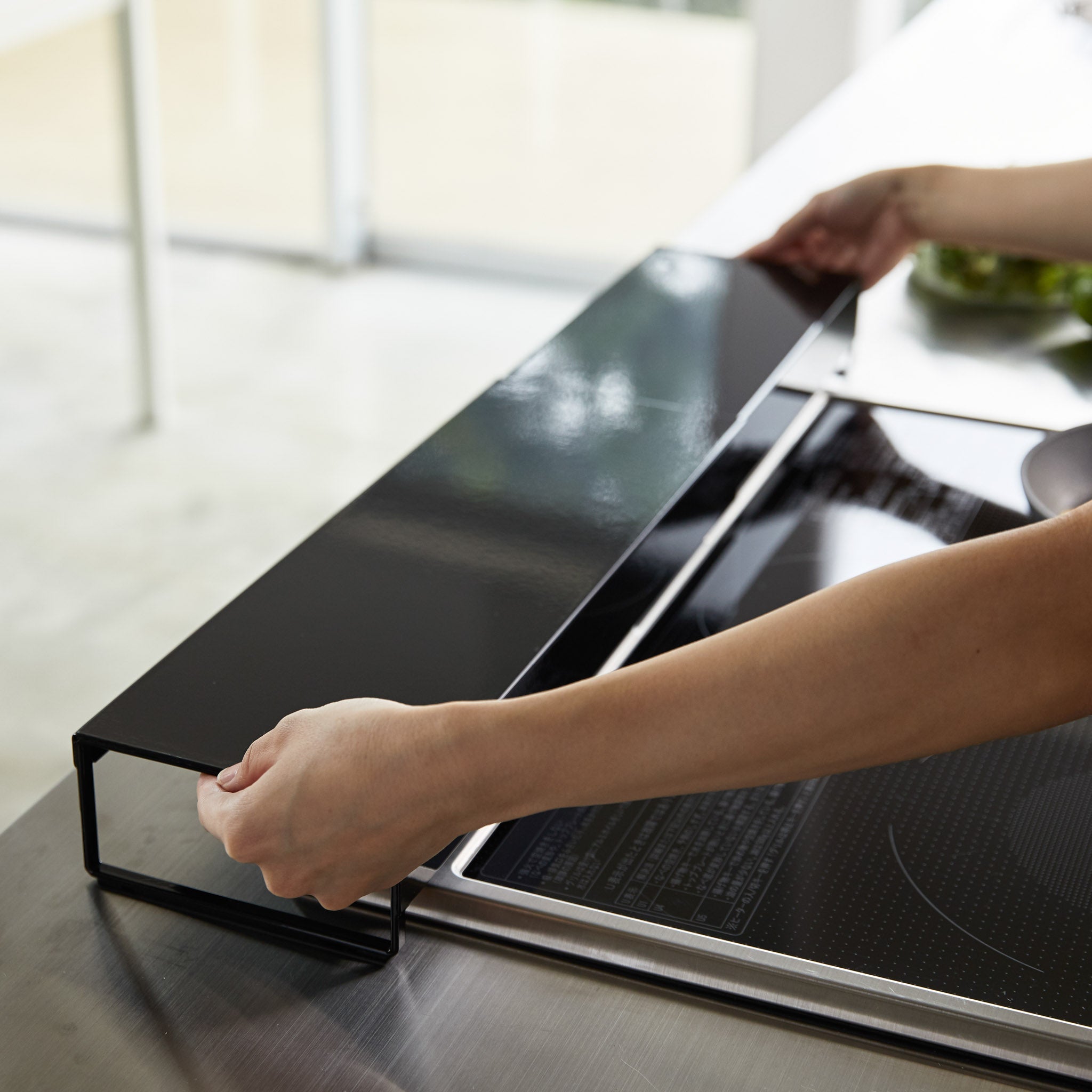 Extendable Vent Cover