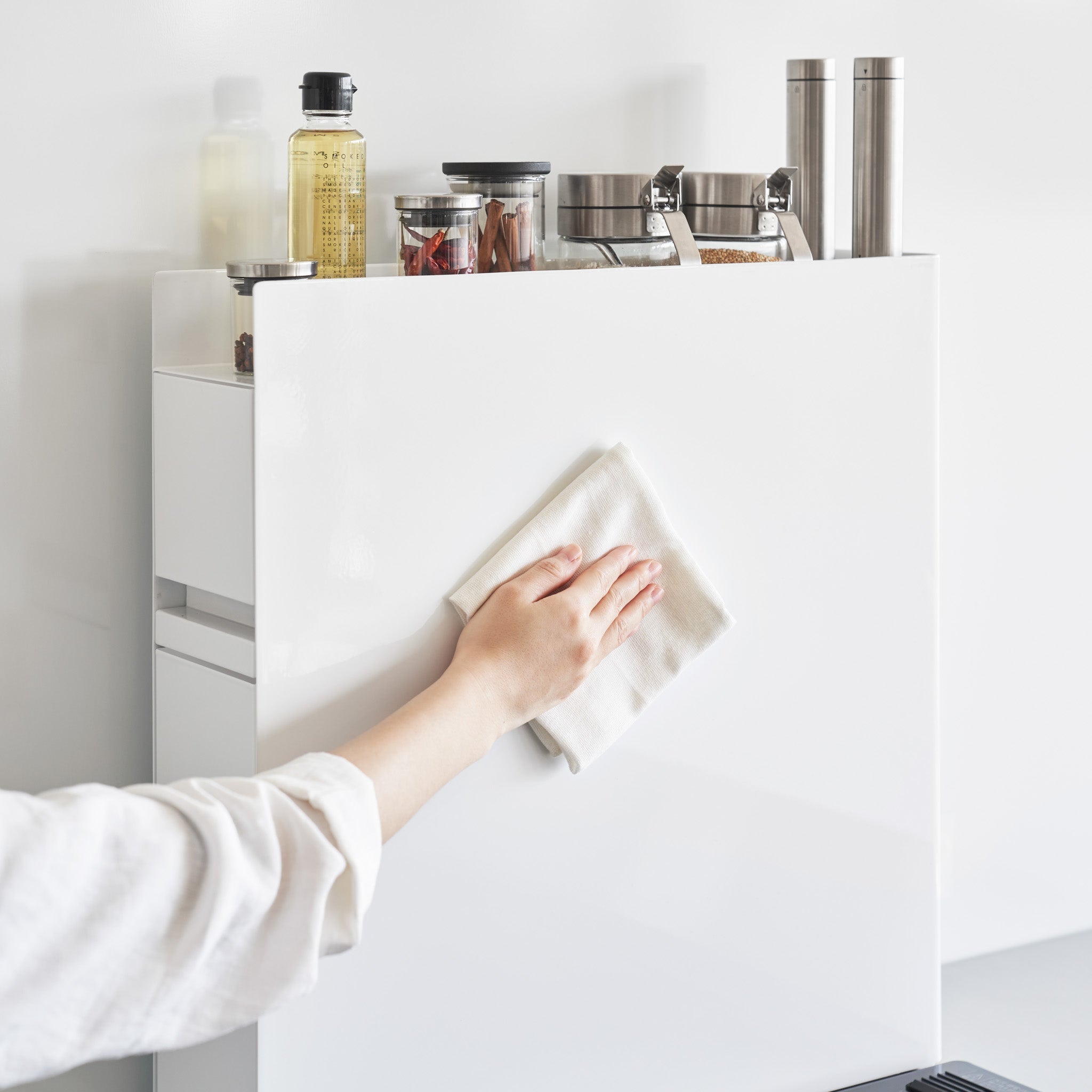 2-Tiered Sliding Seasoning Rack