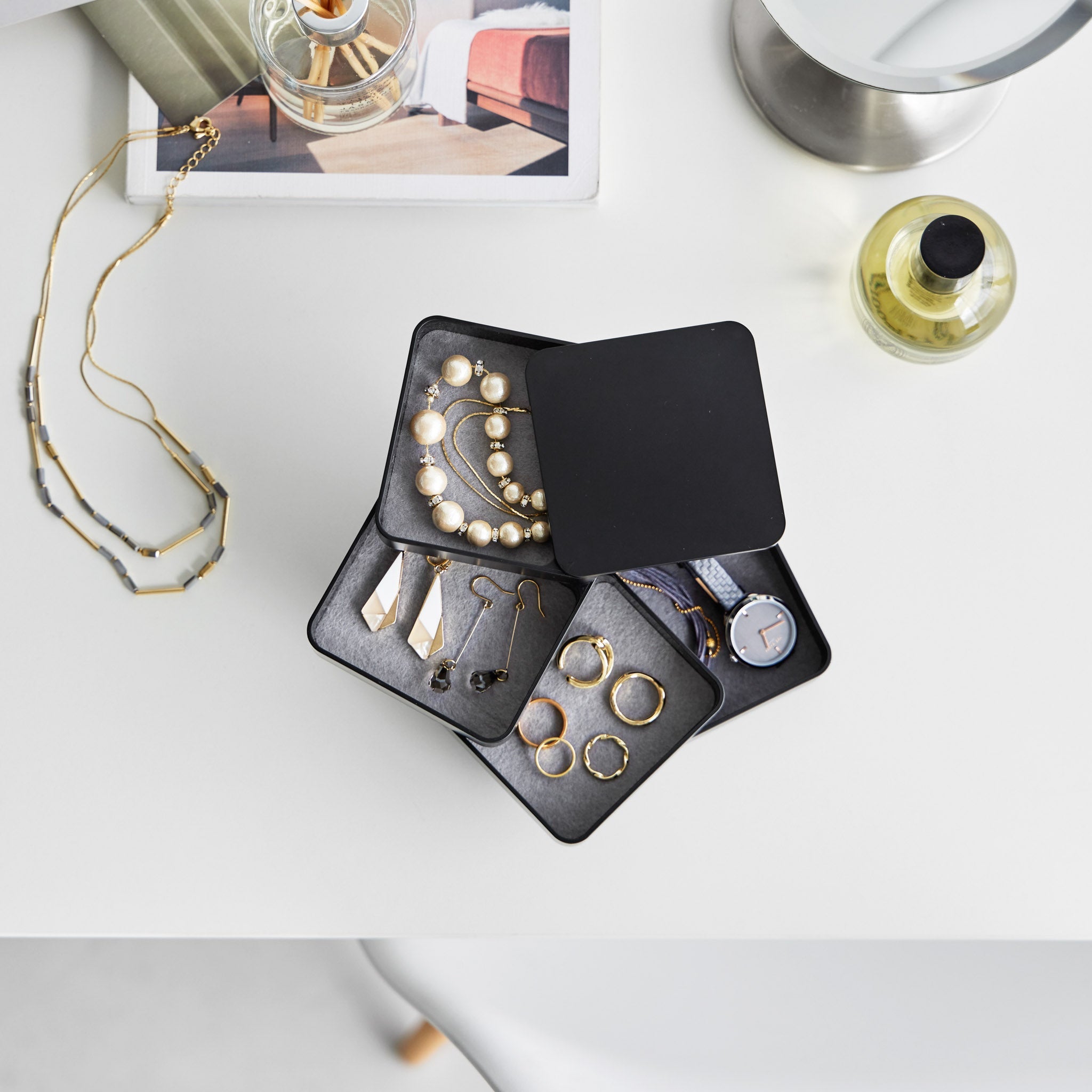 4-Tiered Accessory Box Square