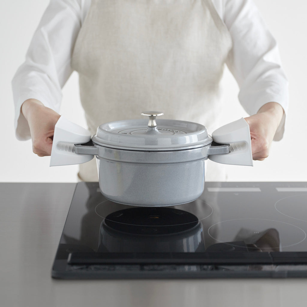 Magnetic Silicone Pot Holders (Set of 2)