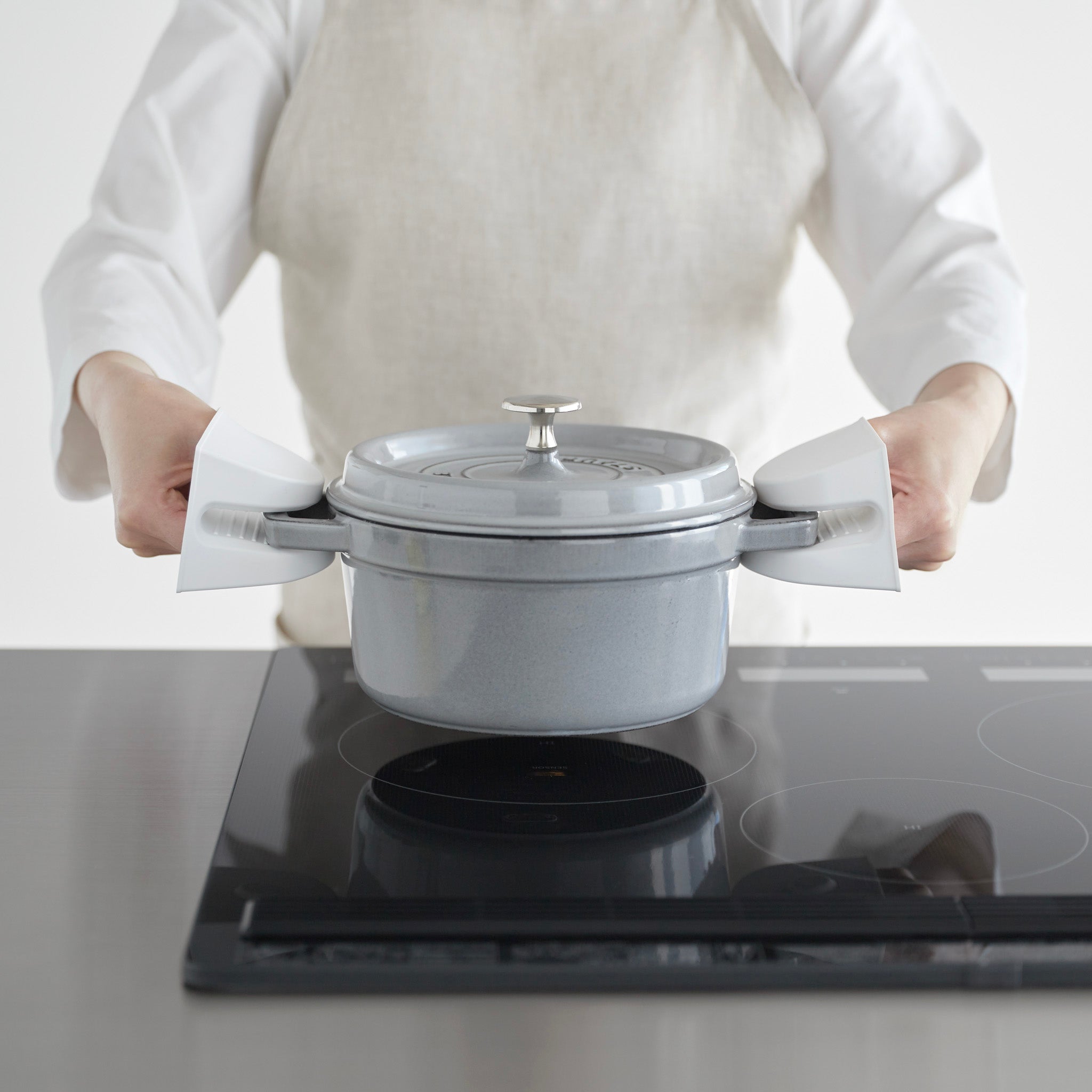 Magnetic Silicone Pot Holders (Set of 2)