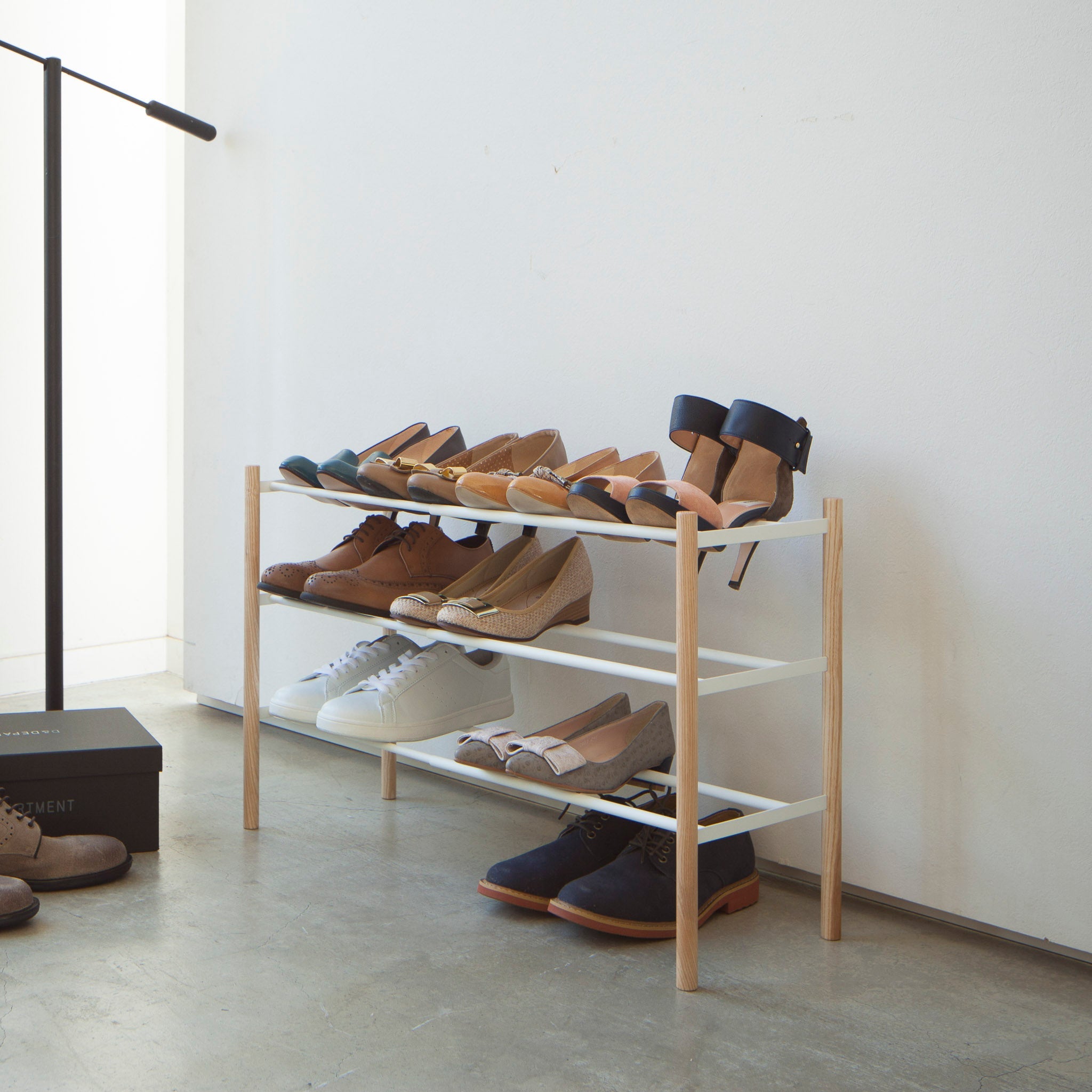 3-Tiered Extendable Shoe Rack