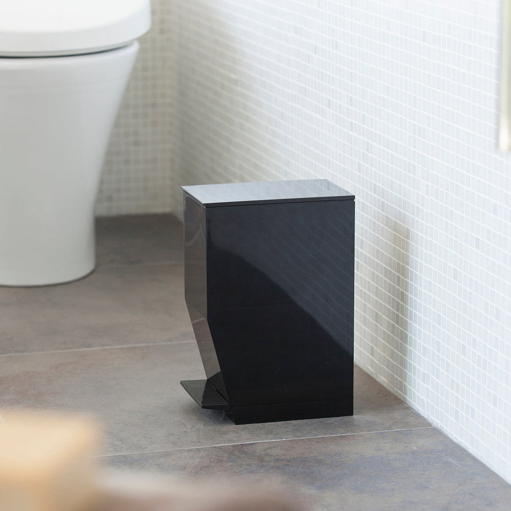 Step-on Sanitary Trash Can