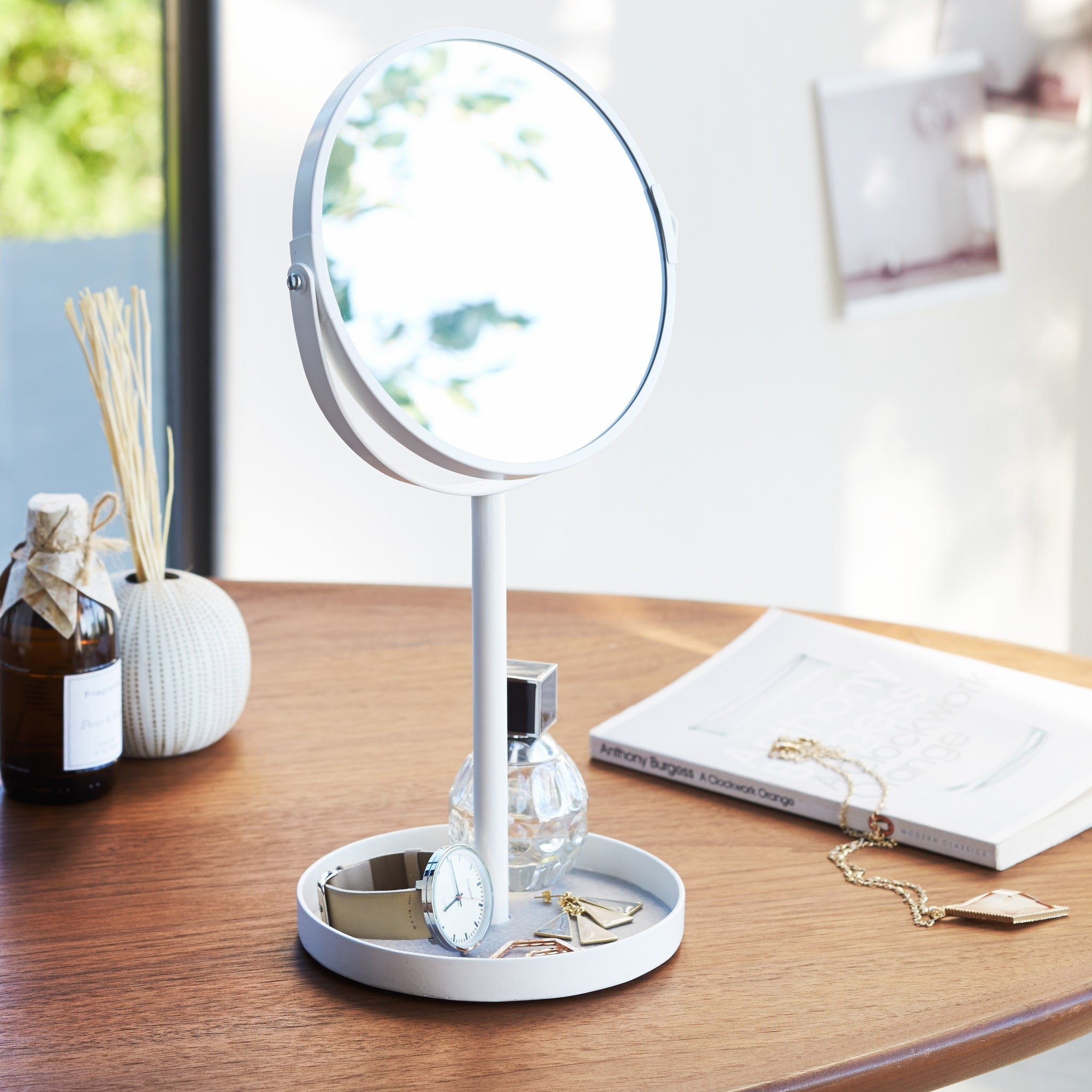 Makeup Mirror with Accessory Tray