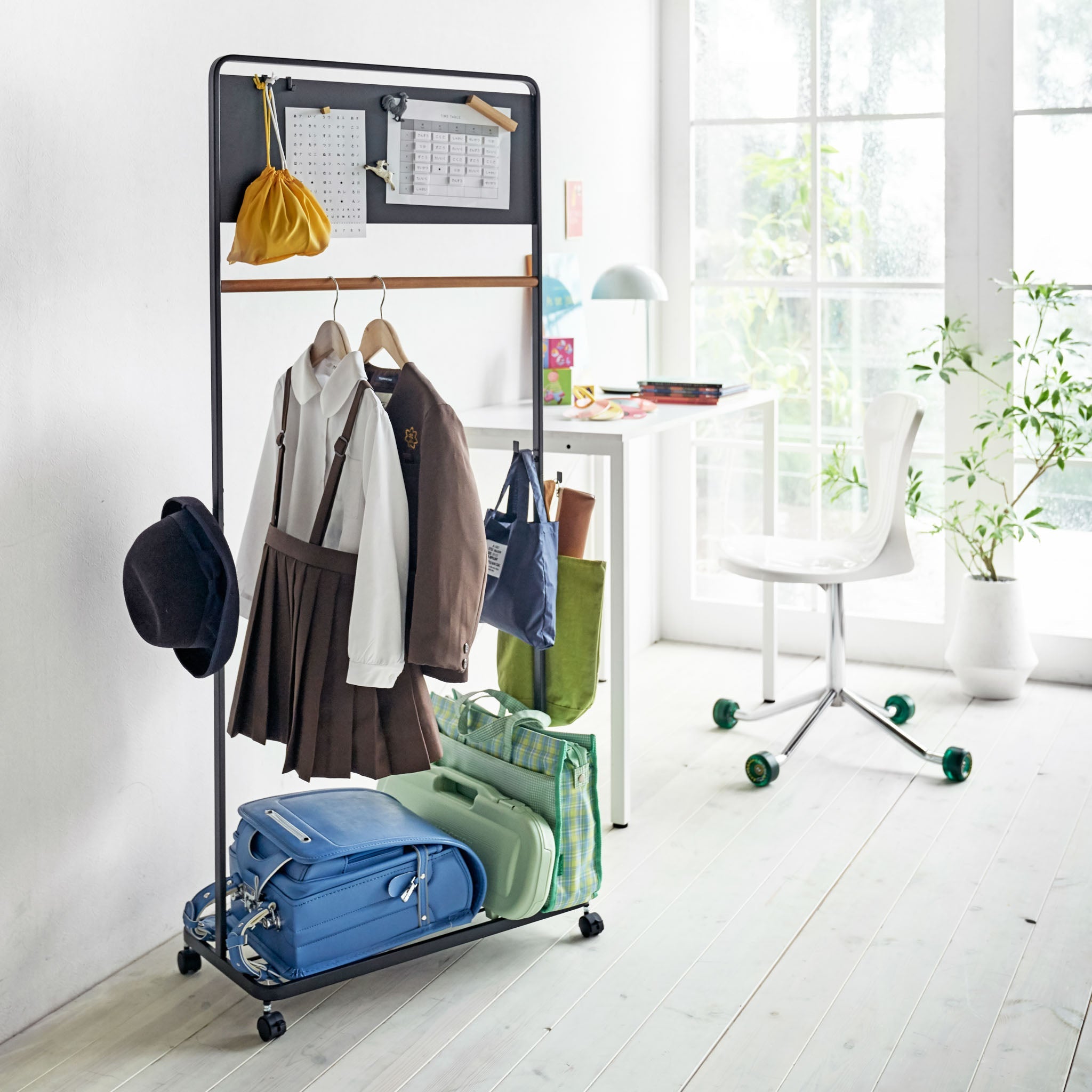 Kids Coat Rack with Panel