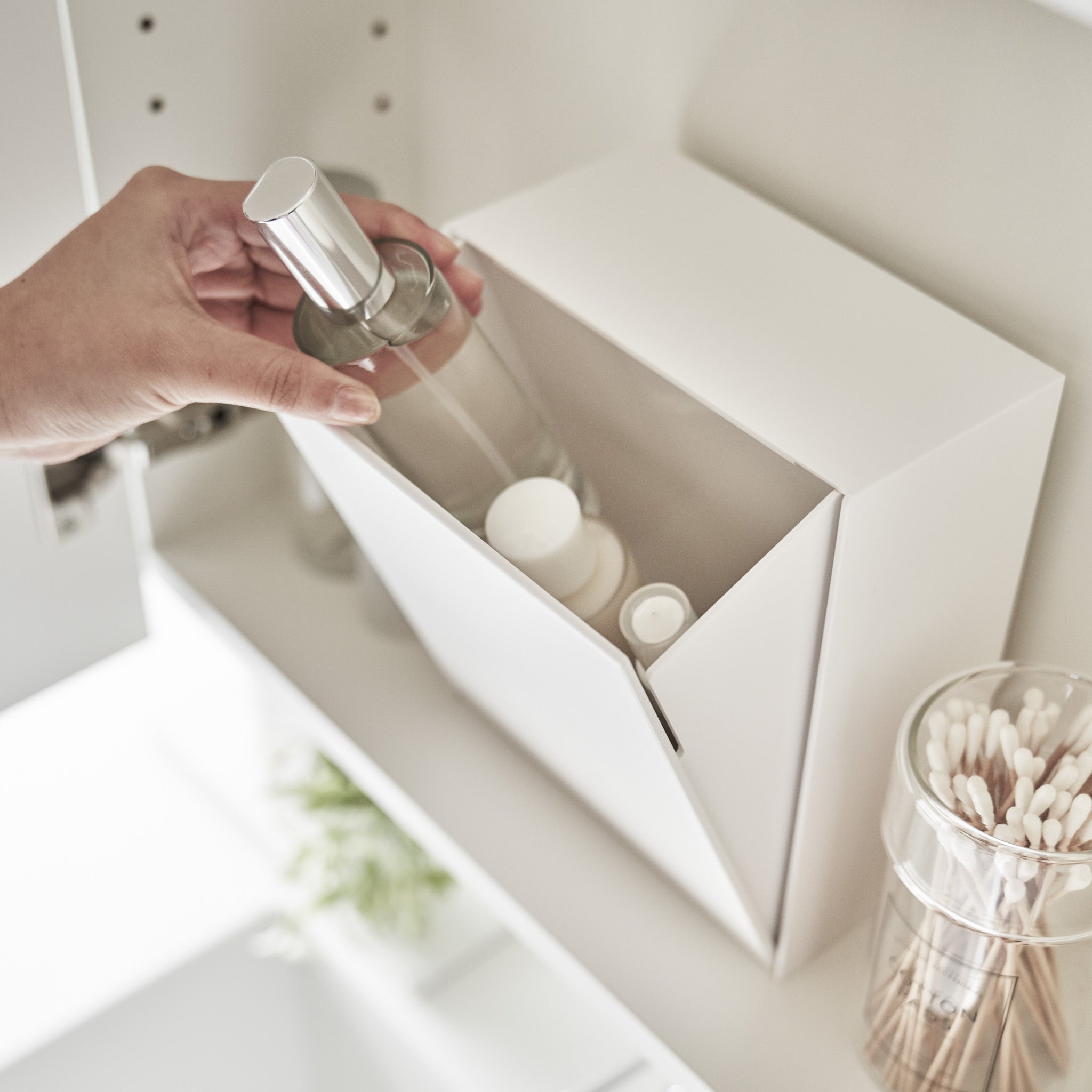 Film Hook Storage Box