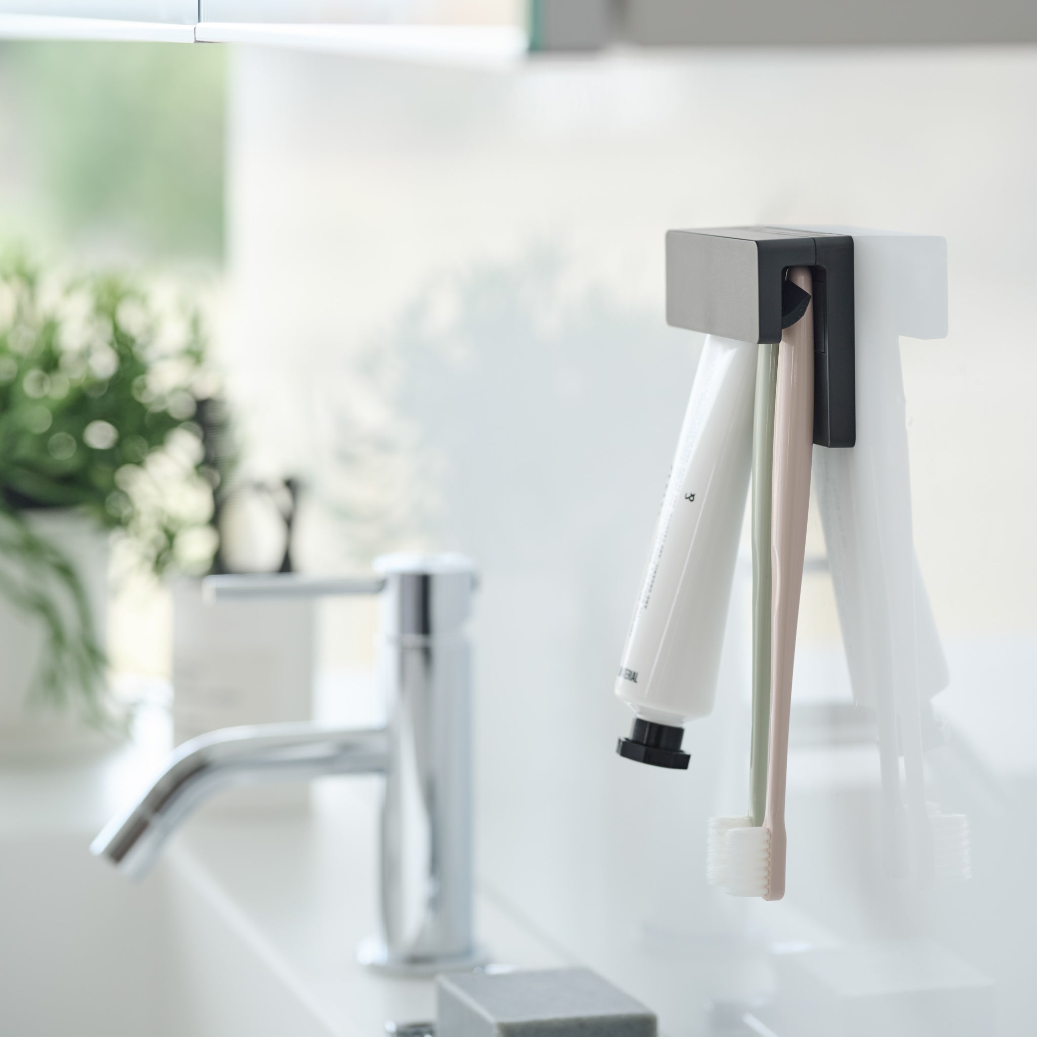 Film Hook Wide Toothbrush & Toothpaste Holder