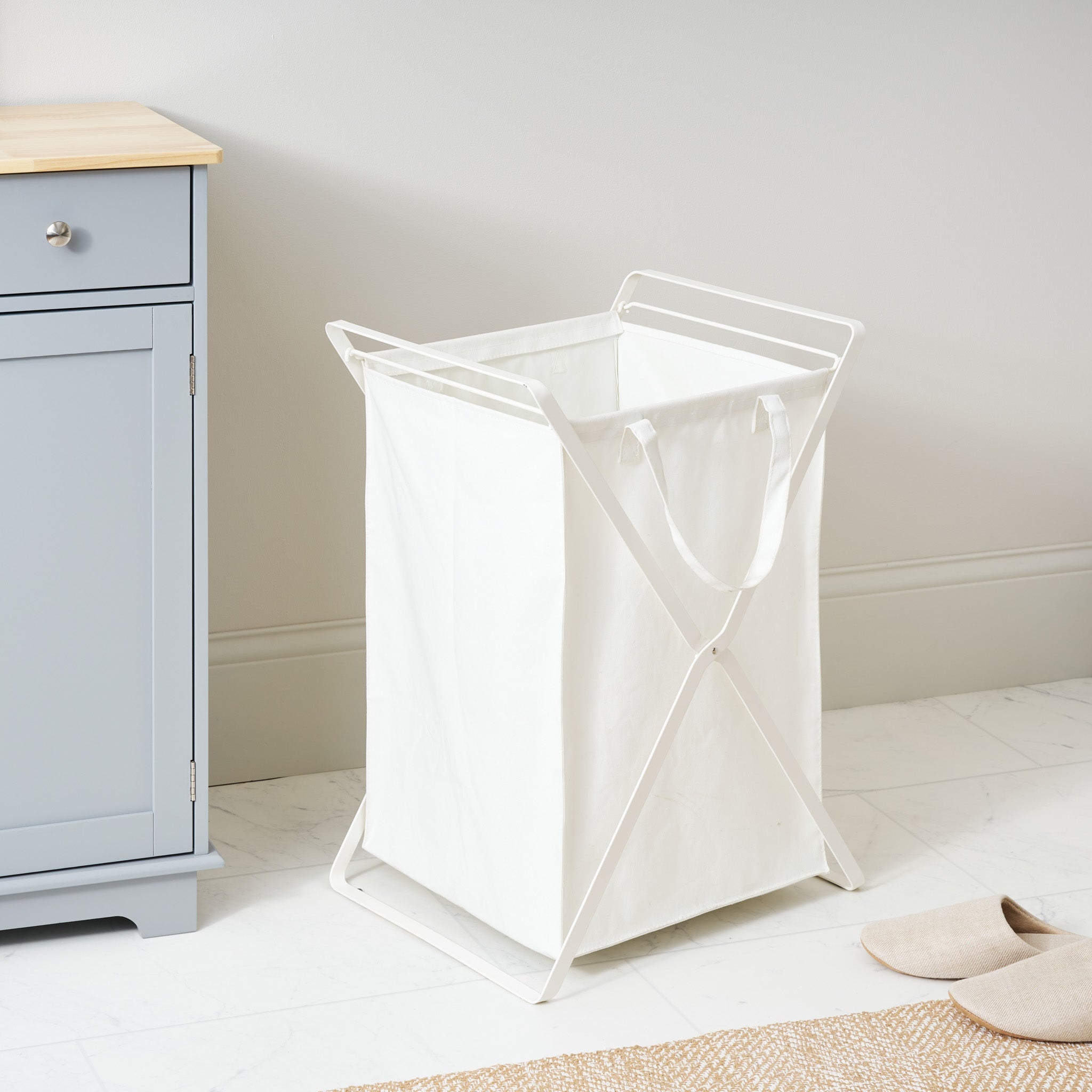 Laundry Basket with Bag