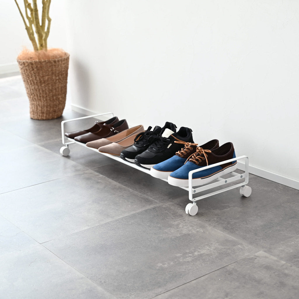 Shoe Rack with Casters