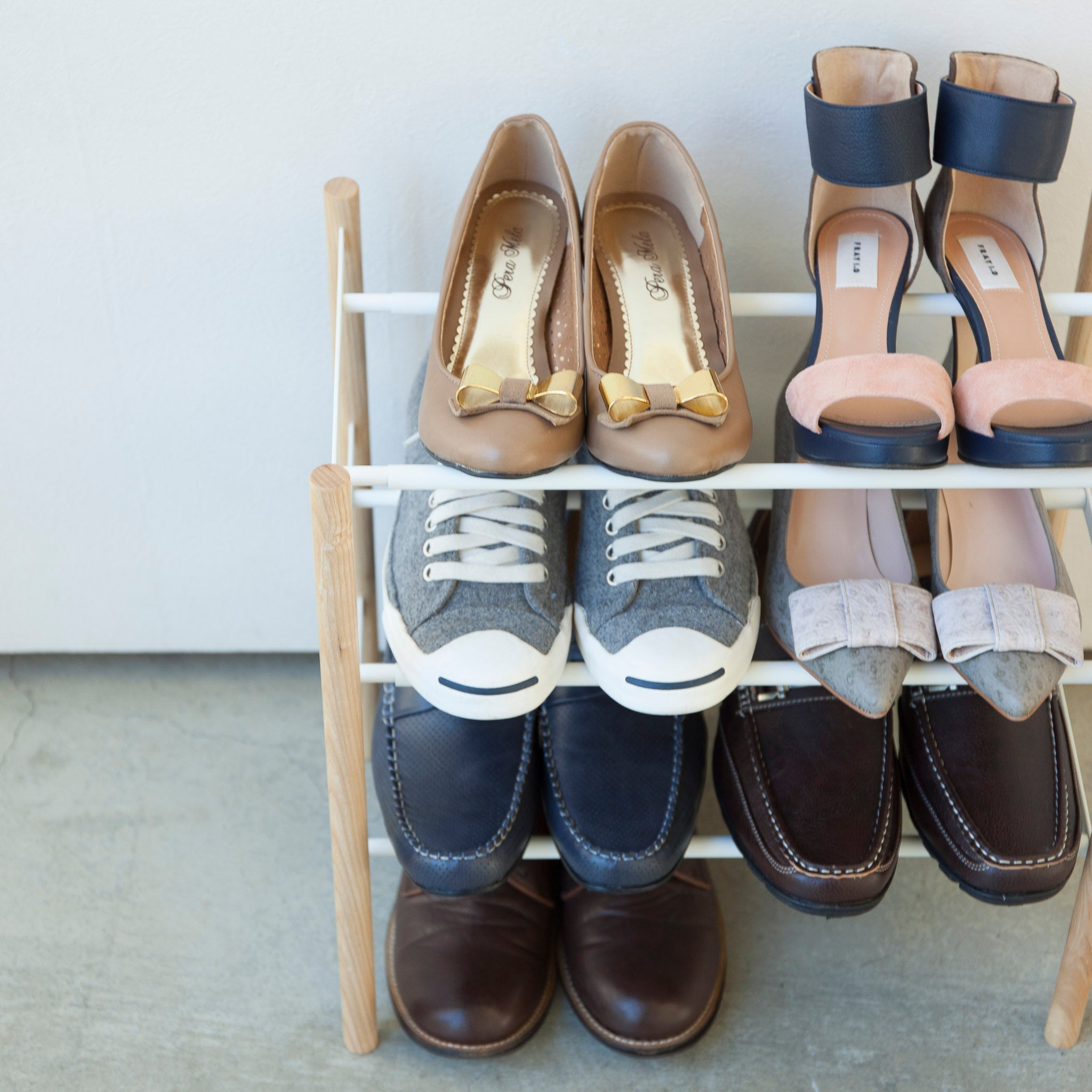3-Tiered Extendable Shoe Rack