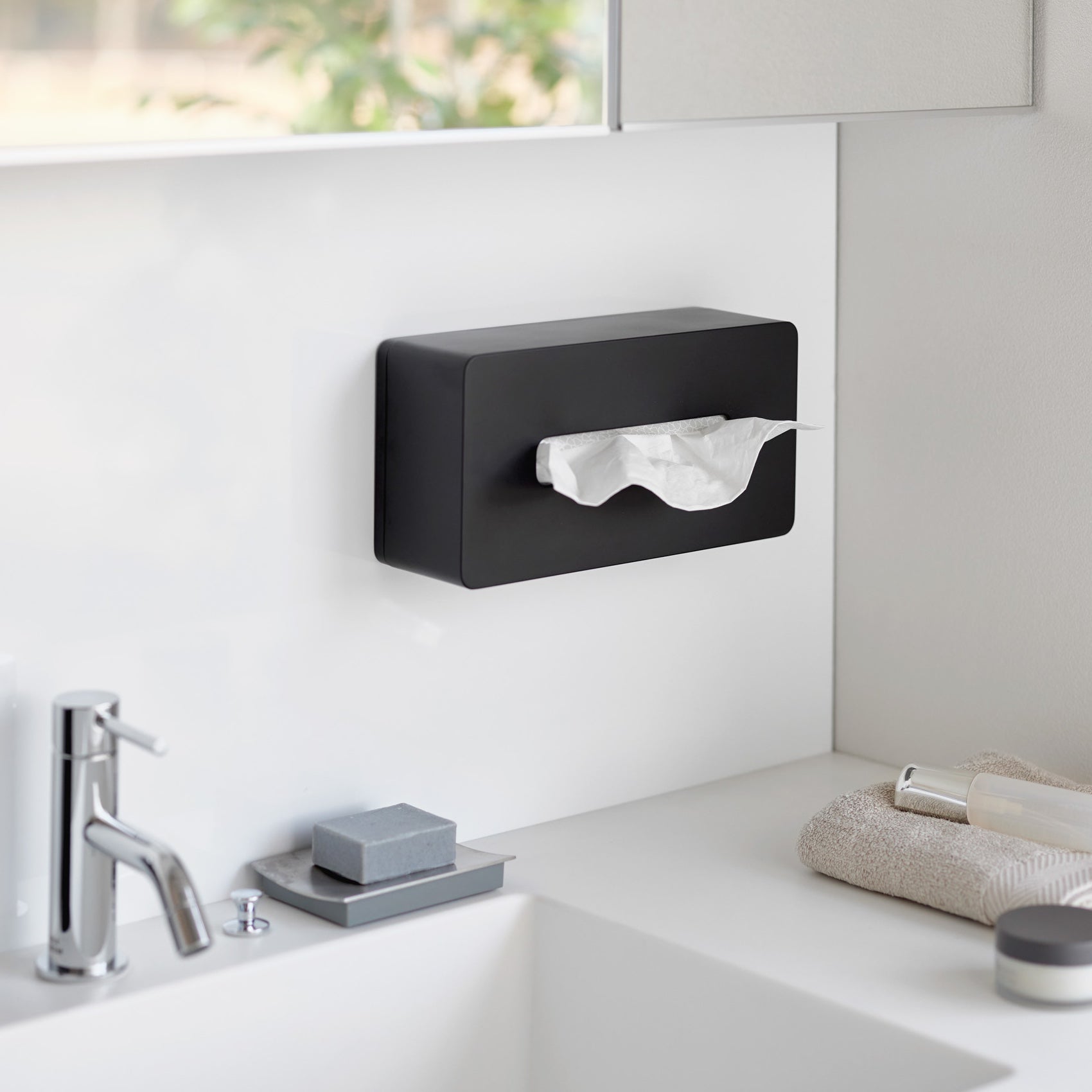 Film Hook Tissue Case