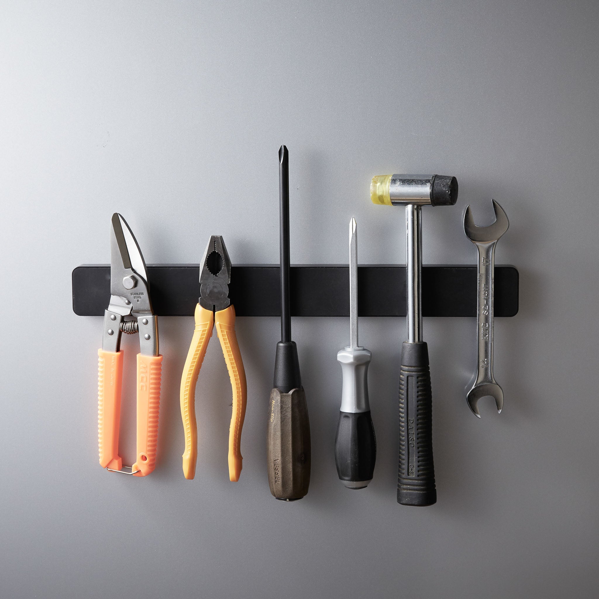 Magnetic Knife Holder