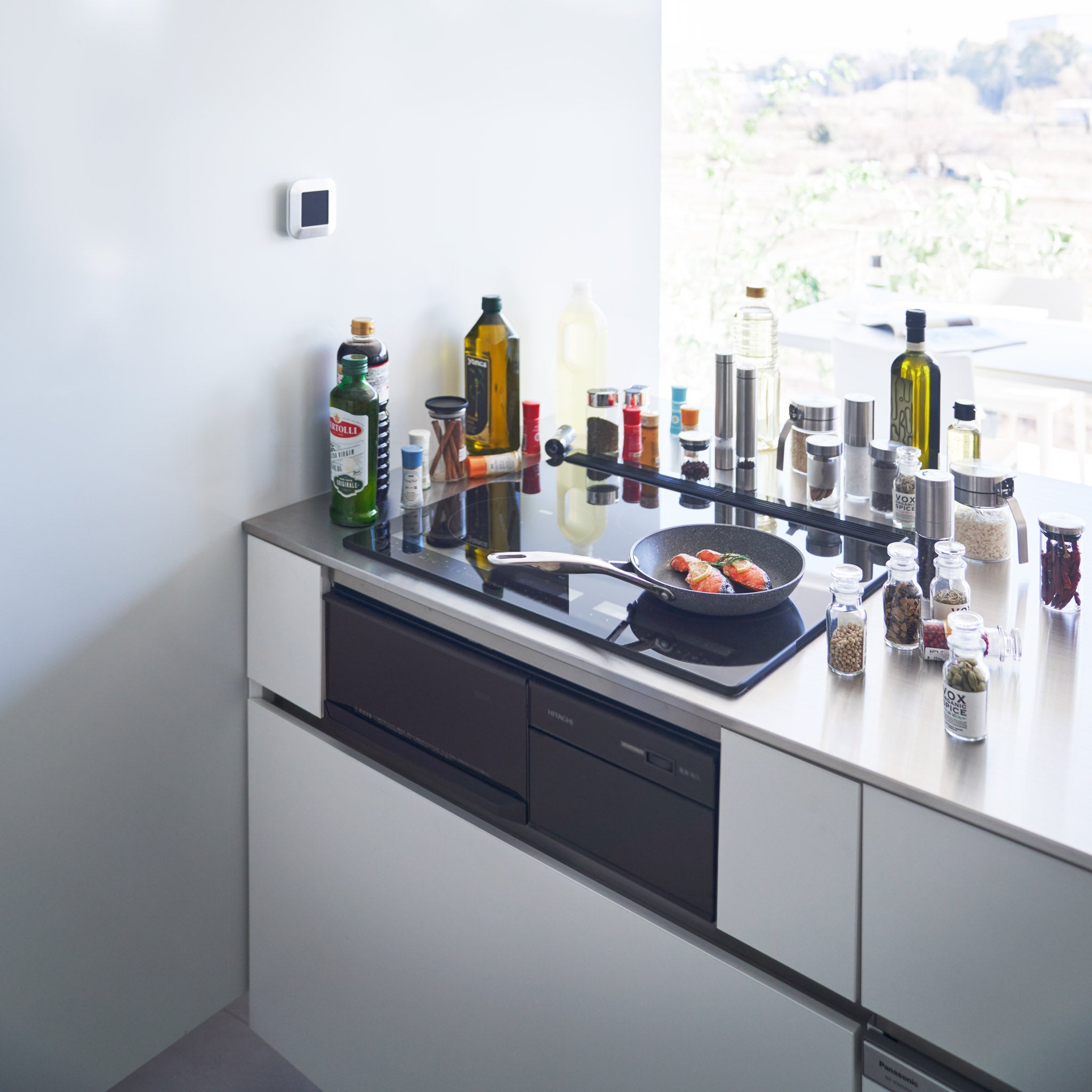 2-Tiered Sliding Seasoning Rack