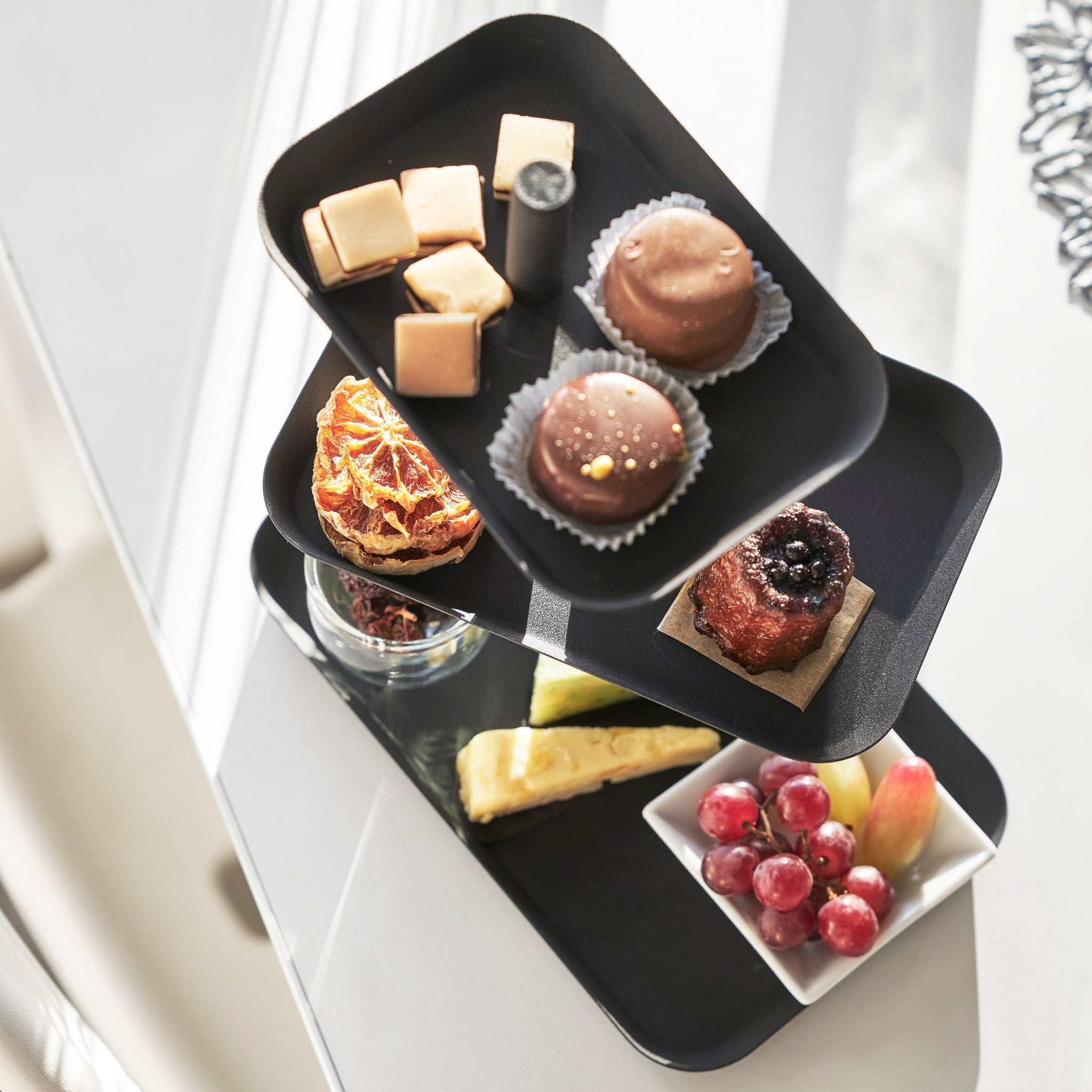 3-Tiered Serving Stand with Rotatable Trays