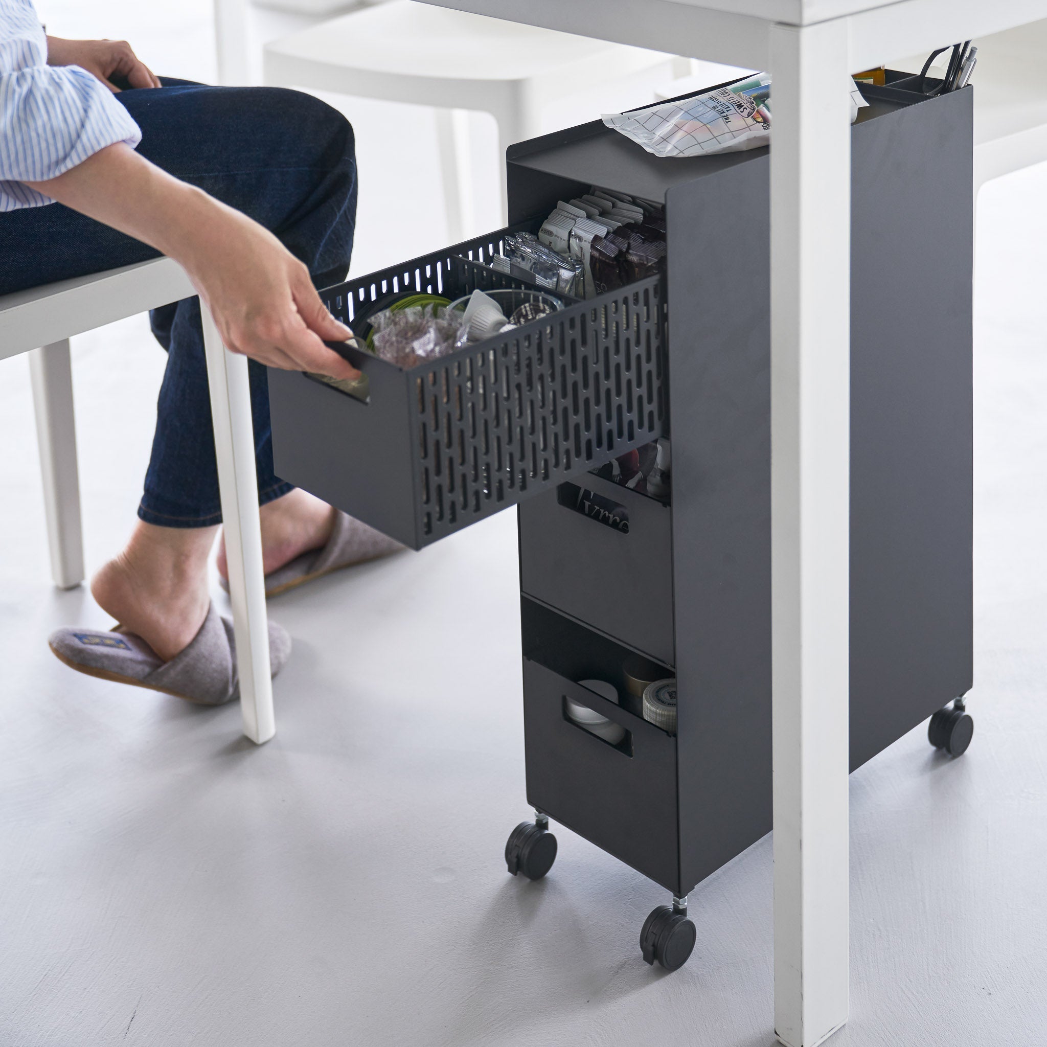 3-Tiered Storage Basket Stand with Casters