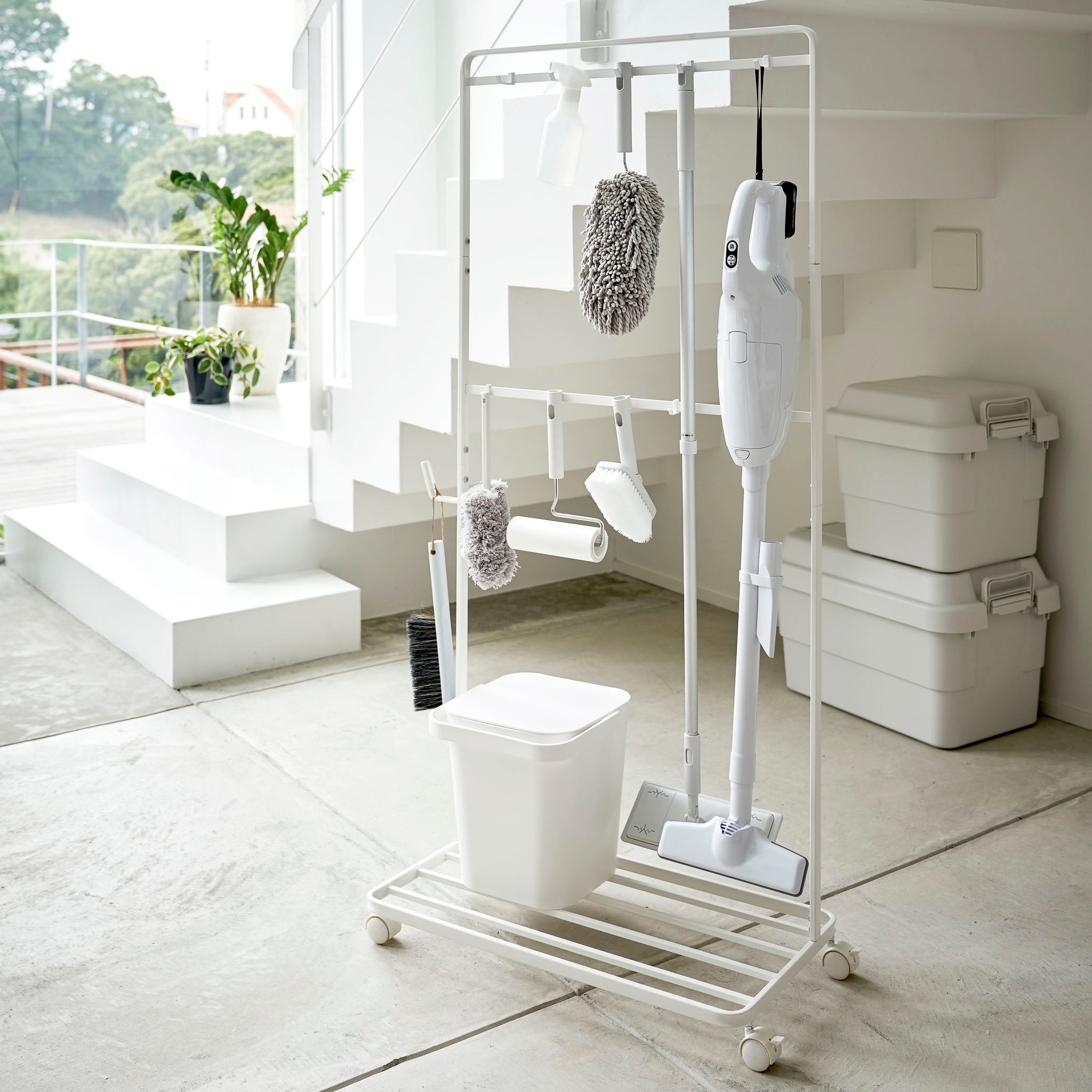 Storage Rack with Caster