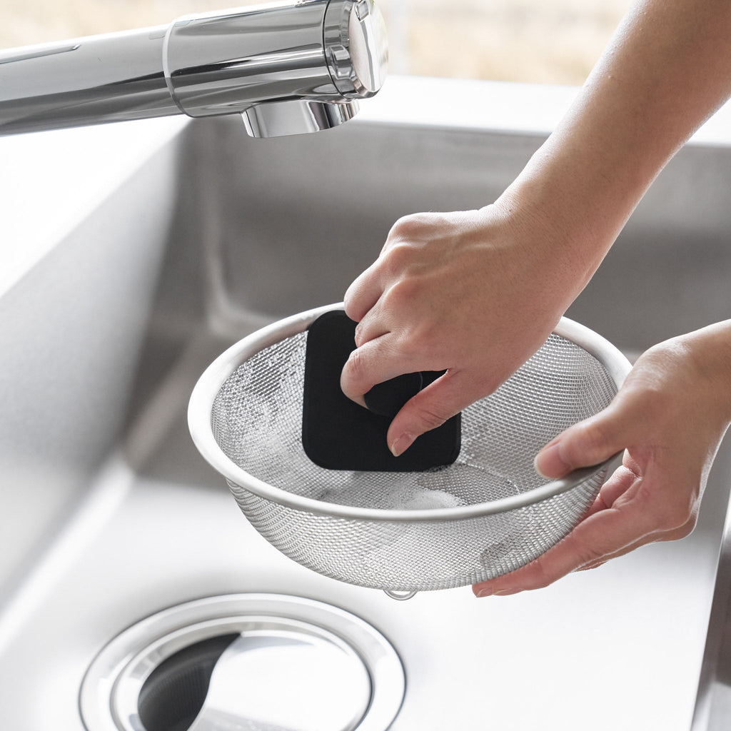 Magnetic Silicone Sponge