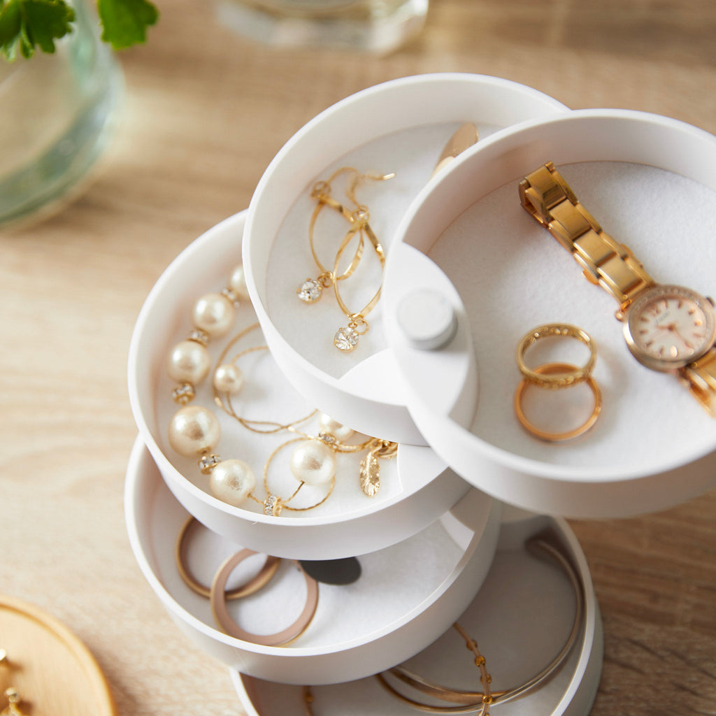 5-Tiered Accessory Box