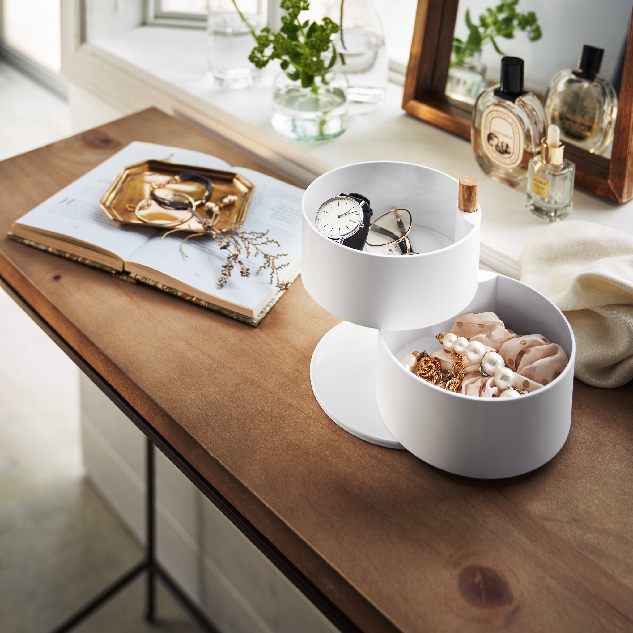 2-Tiered Accessory Box Deep