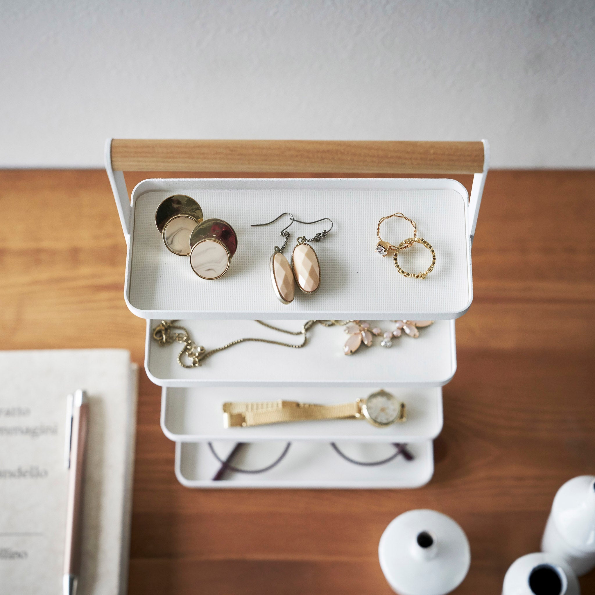 4-Tiered Accessory Tray