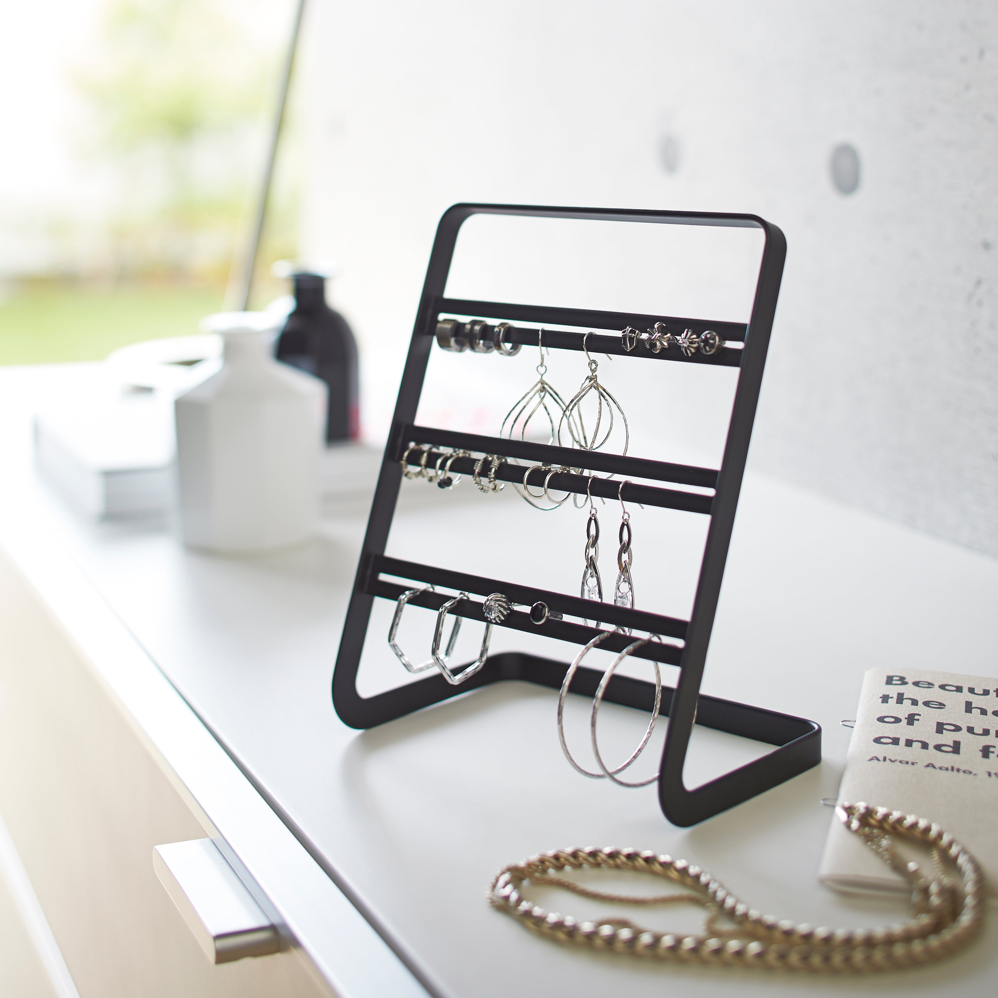 Earring Stand