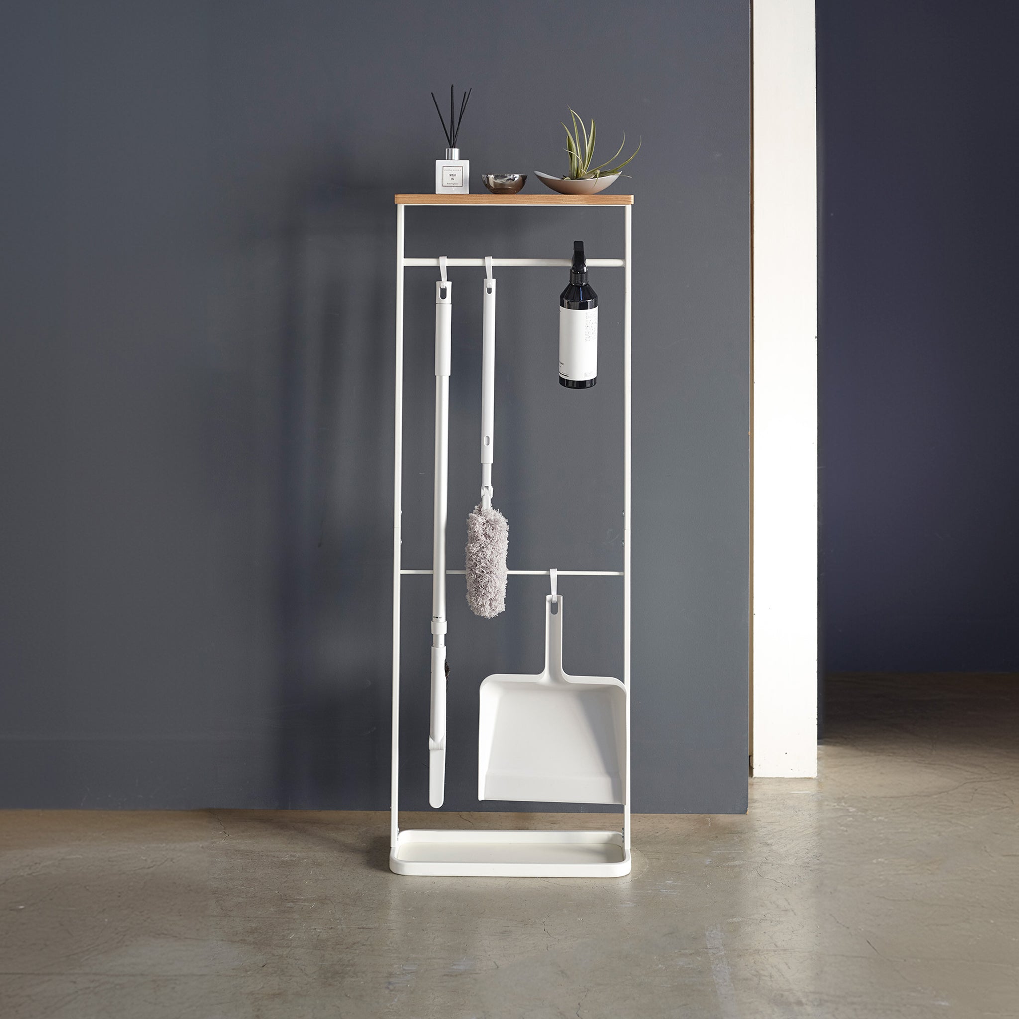 Wood-Top Hanging Umbrella Stand