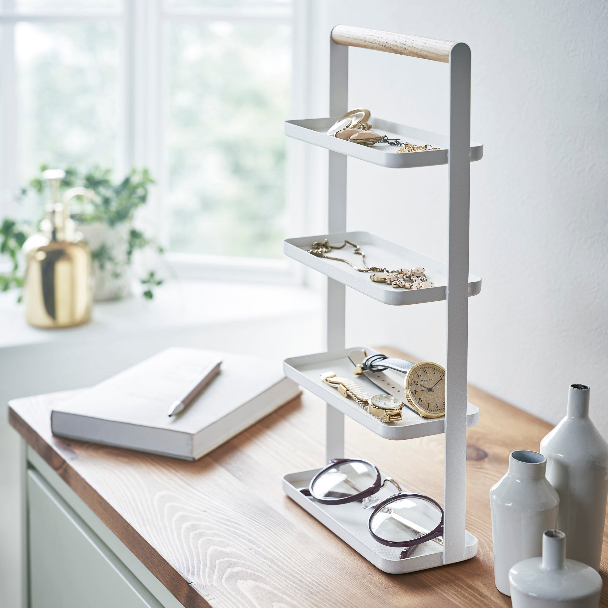 4-Tiered Accessory Tray