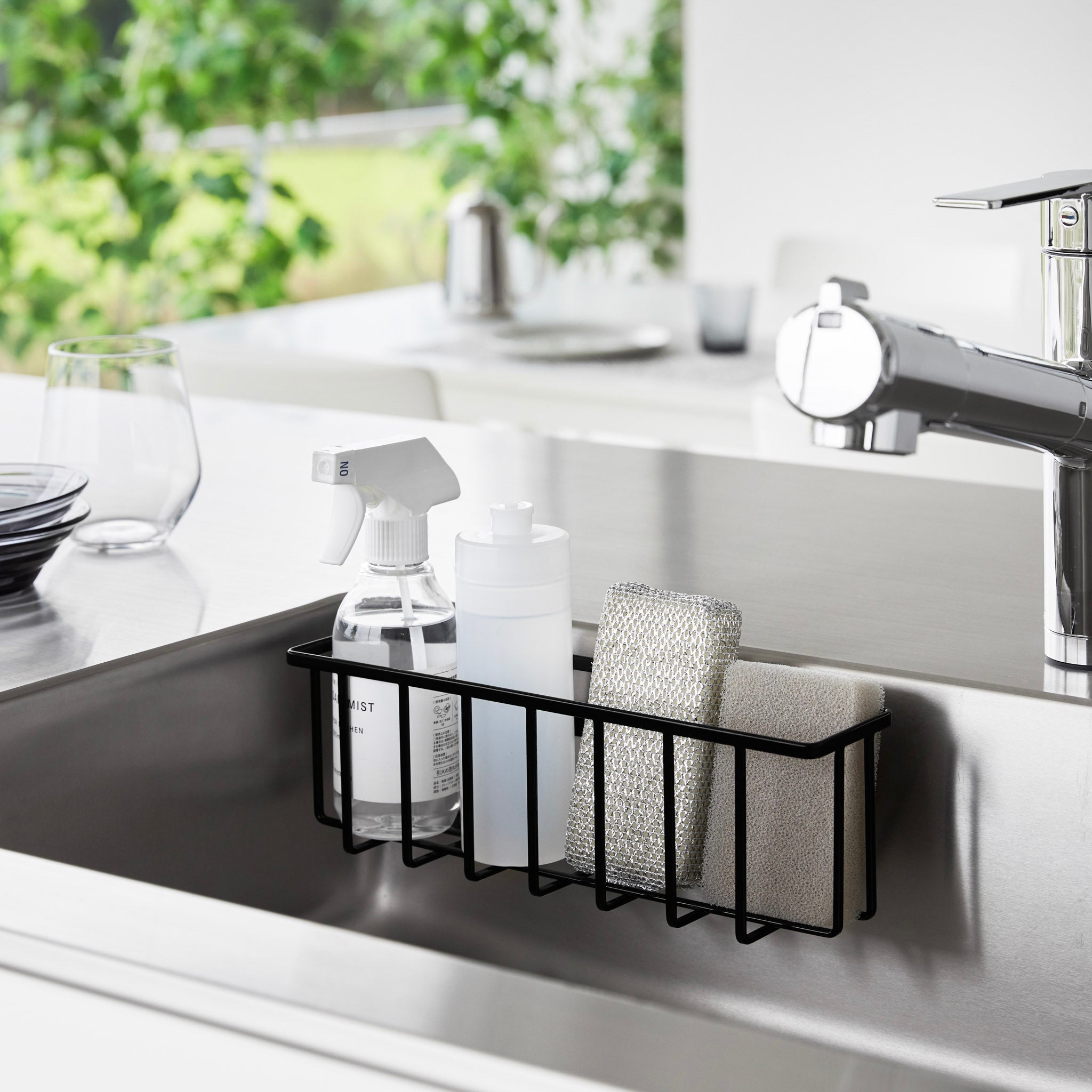 Film Hook Multi-Use Basket L