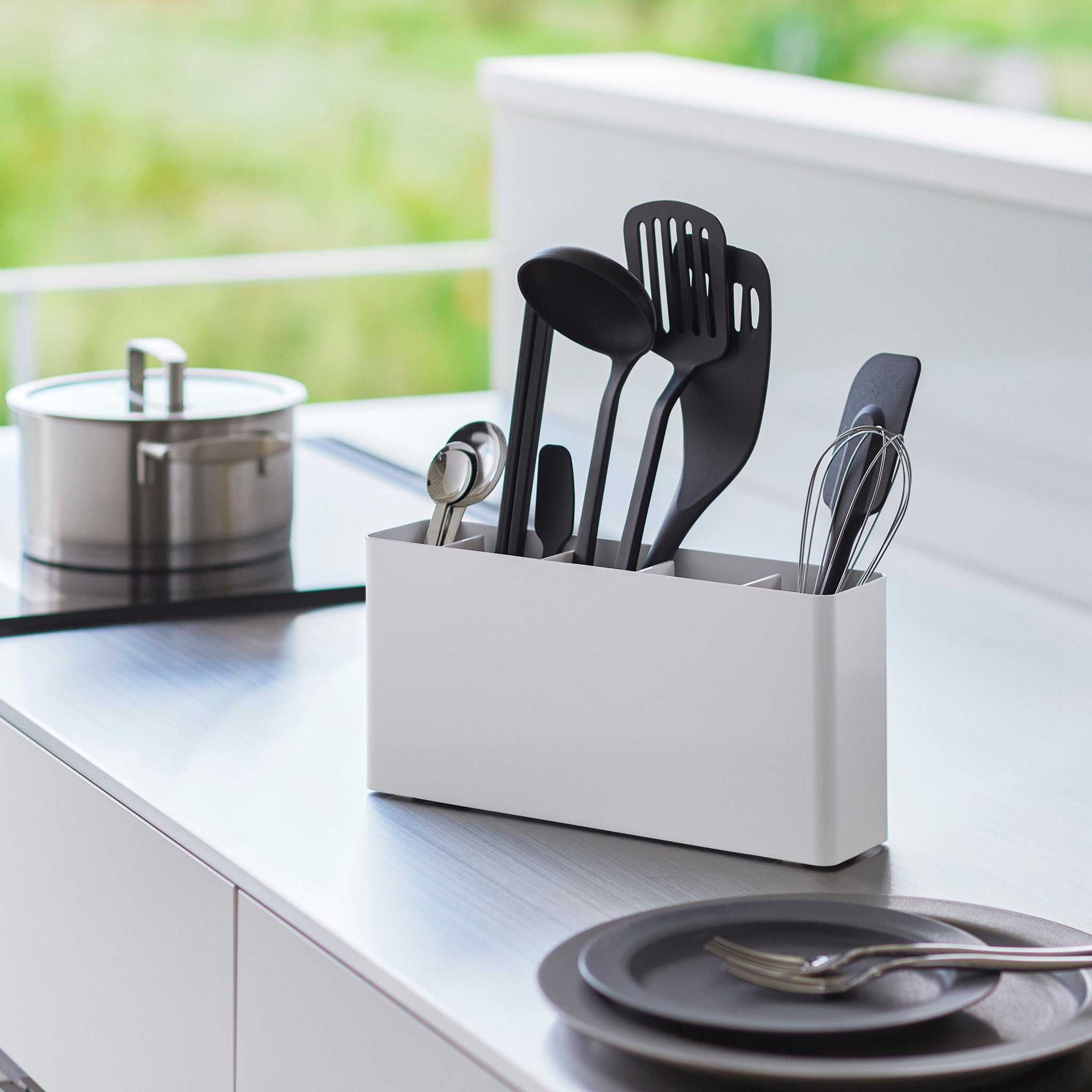 Kitchen Tool & Cutting Board Holder
