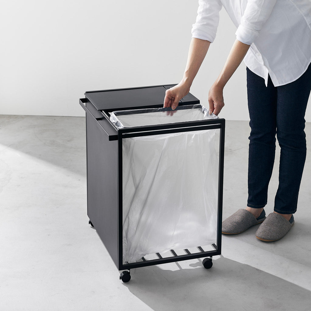 2-Compartment Trash Can with Casters