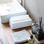 Vertical Tissue Case