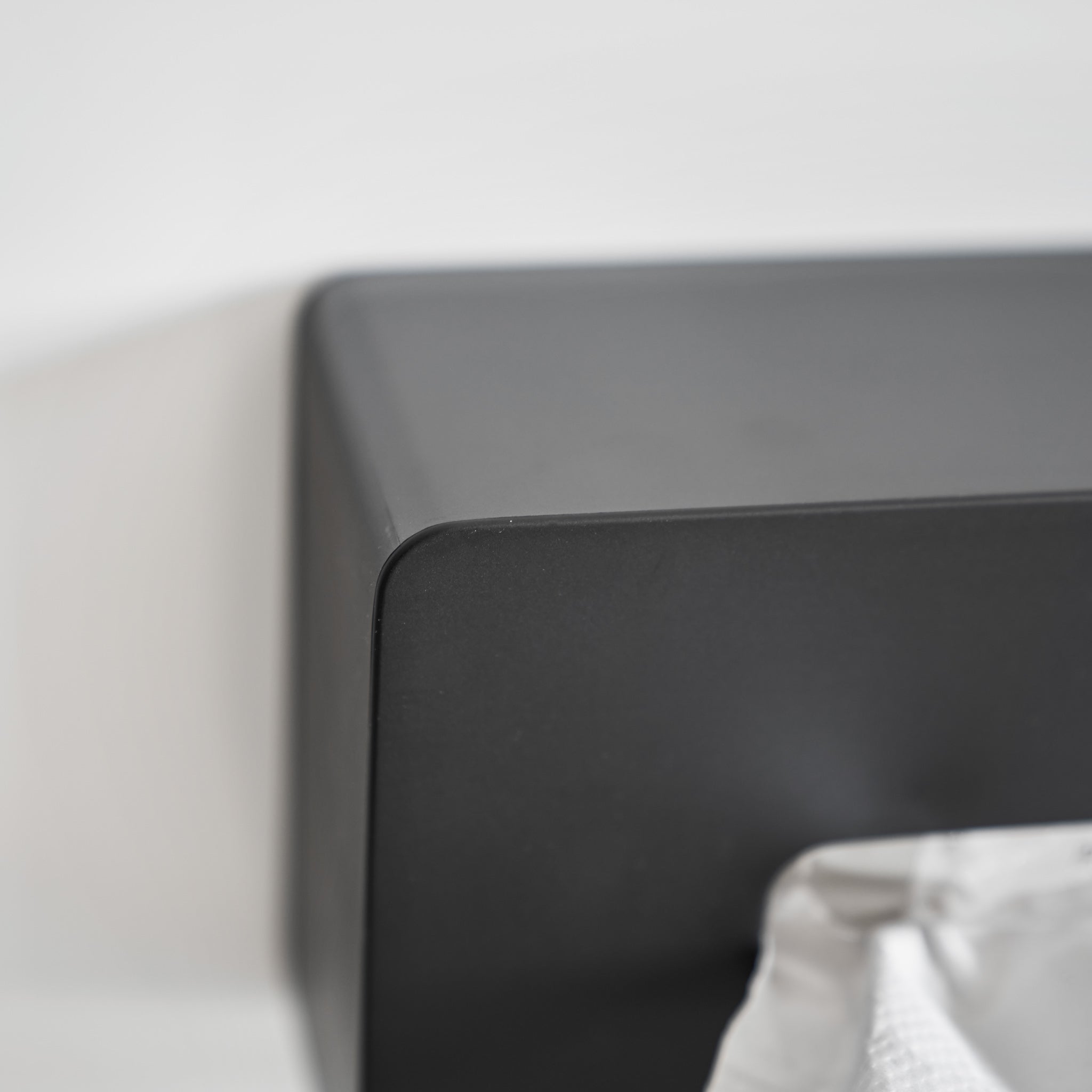 Film Hook Tissue Case