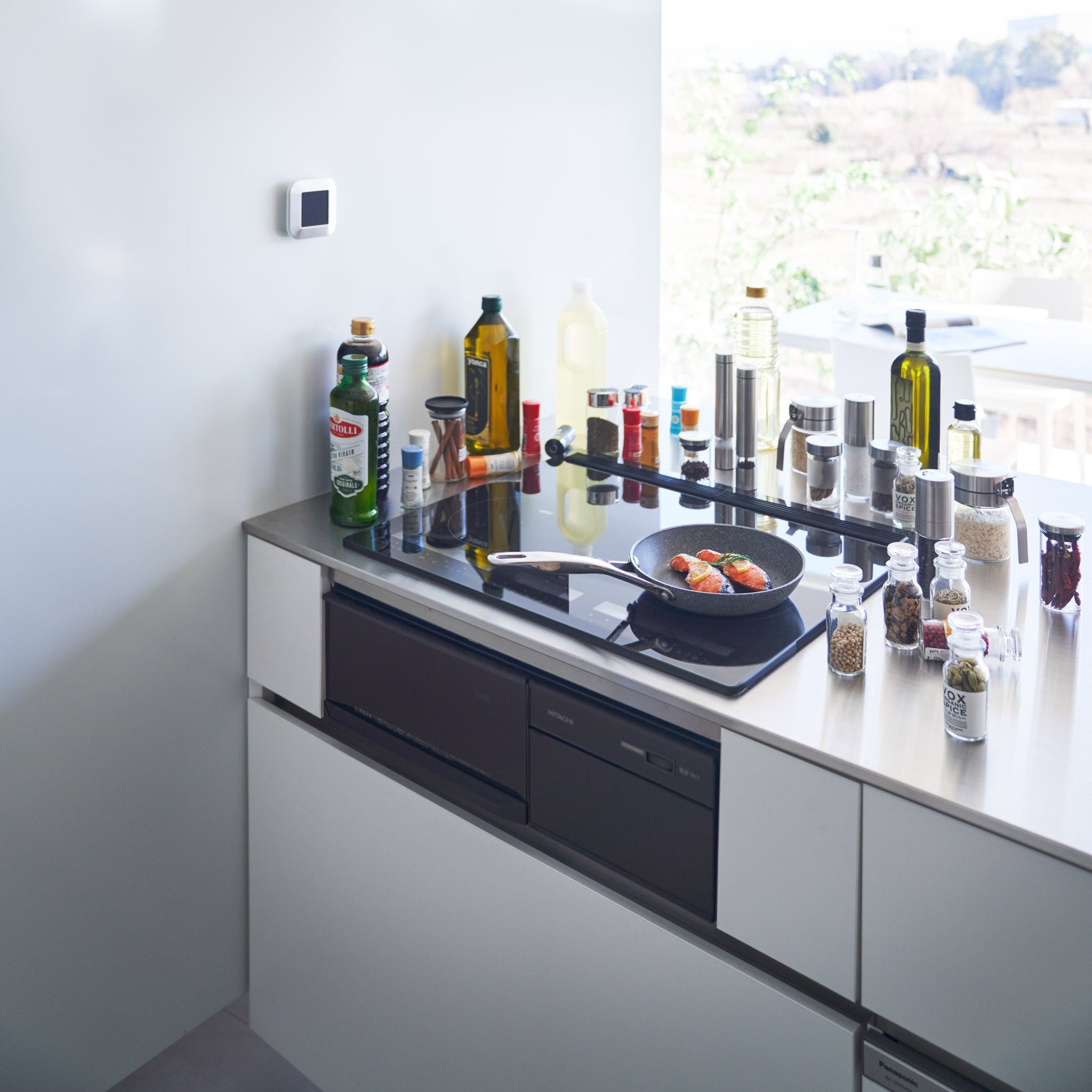 2-Tiered Sliding Seasoning Rack