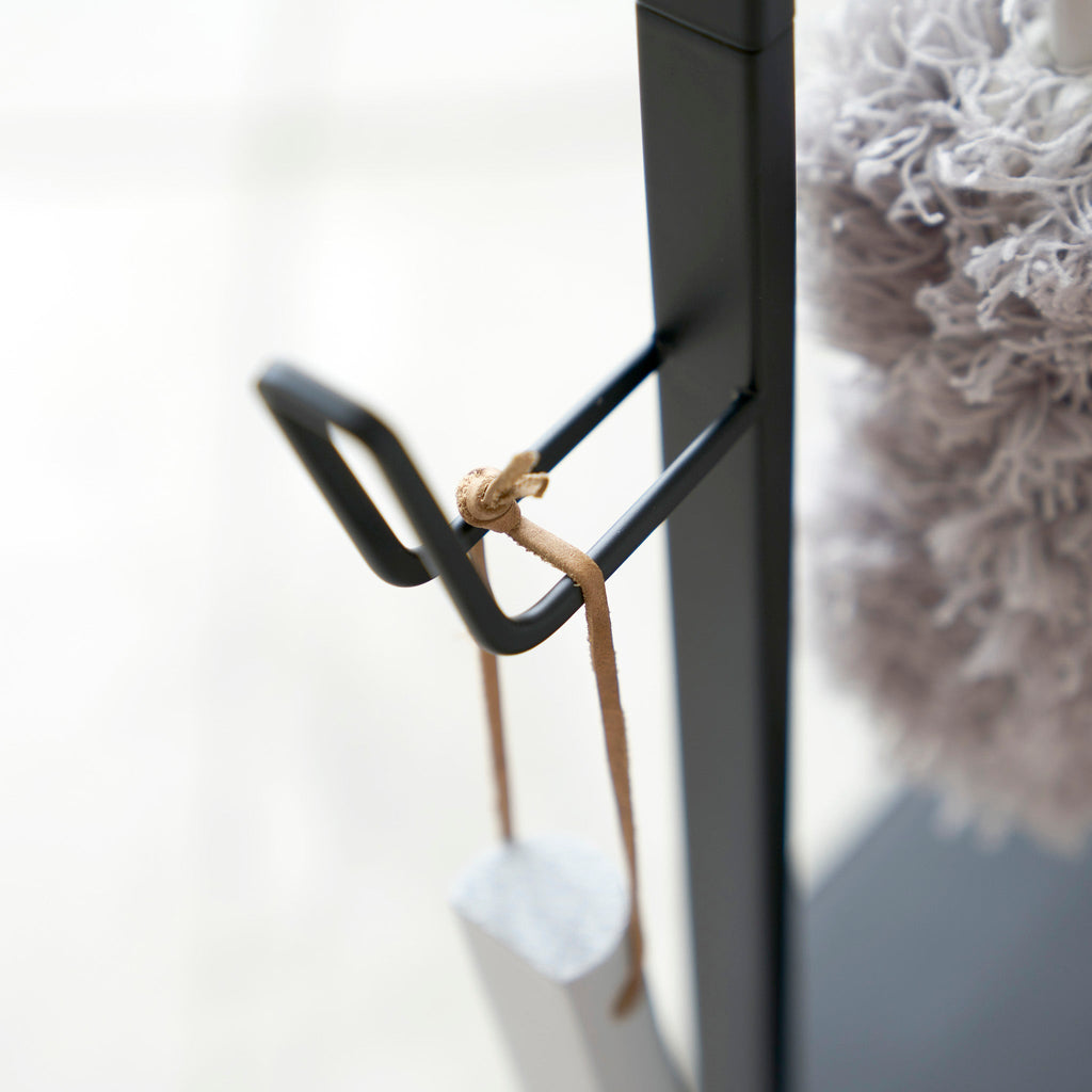 Storage Rack with Caster